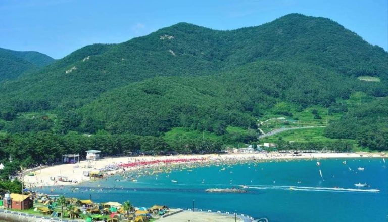 Destinasi Wisata Korea Selatan Terpopuler & Terindah